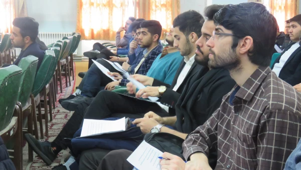 نشست تخصصی آسیب شناسی اجرای کارورزی در دانشگاه فرهنگیان