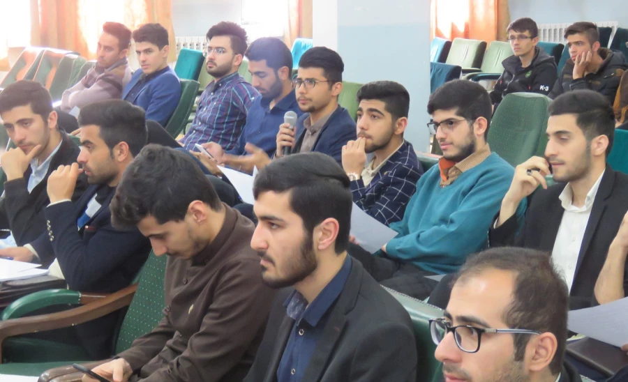 نشست تخصصی آسیب شناسی اجرای کارورزی در دانشگاه فرهنگیان