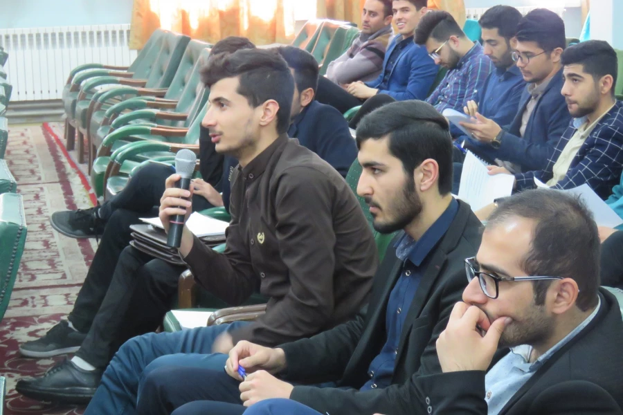 نشست تخصصی آسیب شناسی اجرای کارورزی در دانشگاه فرهنگیان