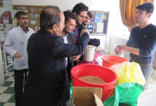 بازارچه دانشجویی به مناسبت هفته سراها