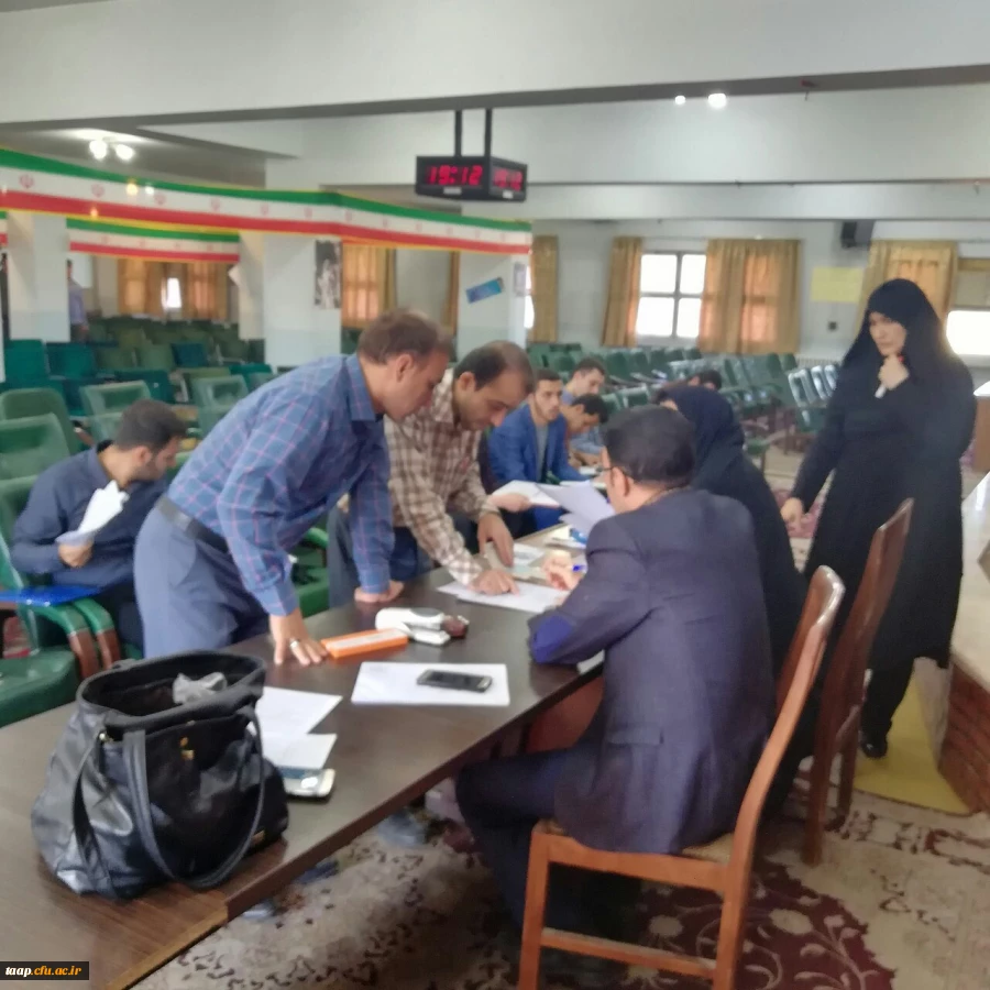  استقبال از نو دانشجویان معلمان درمرحله ثبت نام حضوری  3