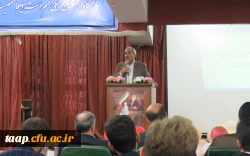 راه توسعه از مدرسه می گذرد و معلمان فرماند هان این مسیر مهم و ارزشمند هستند. 2