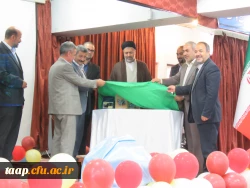 راه توسعه از مدرسه می گذرد و معلمان فرماند هان این مسیر مهم و ارزشمند هستند. 2