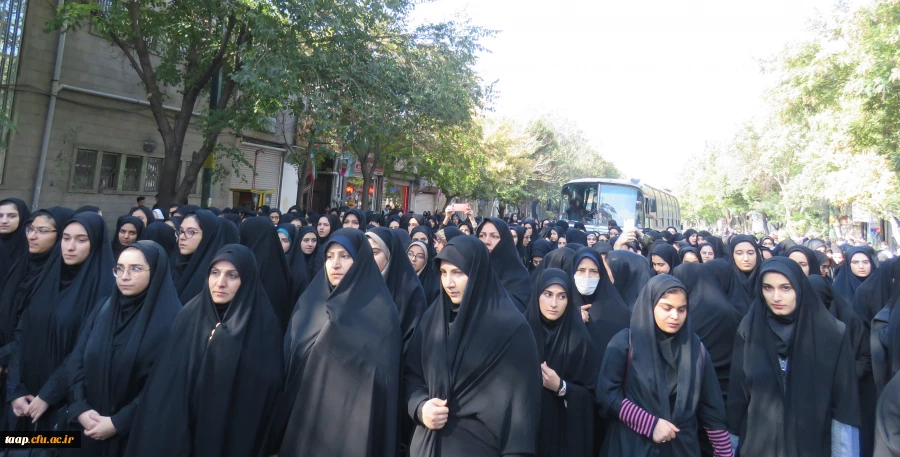 همزمان با سراسر کشورمدیریت امور پردیسهای دانشگاه فرهنگیان استان به همراه اساتید  دانشجومعلمان  و جمعی از کارکنان دوشادوش مردم غیور کلان شهر تبریز  در راهپیمایی یوم ا... 13 آبان ، حماسه آفریدند. 3