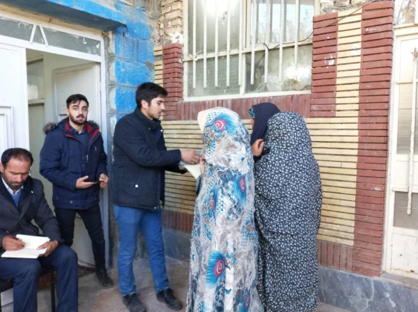 دانشجو معلمان بسیجی  به یاری آسیب دیدگان زلزله شتافتند 4