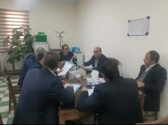 جلسه هماهنگی آموزش برای سازماندهی دروس نیم سال دوم سال تحصیلی 98/99 برگزار شد. 2