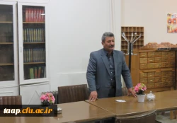 مراسم افتتاح کتابخانه با حضور مدیر محترم پردیس های استانی سرپرست و معاونان و کارکنان اساتید و دانشجو معلمان برگزار شد. 5