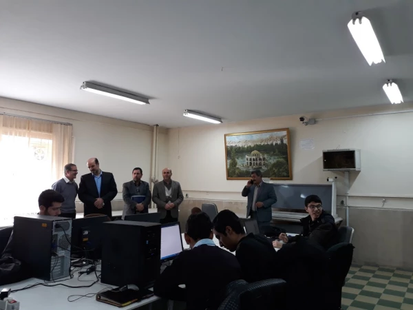 همزمان با 16 آذر ماه روز دانشجو از دانشجو معلمان پردیس علامه امینی تبریز با حضور ریاست و معاونین و سایر مسئولین دانشگاه تجلیل و قدردانی بعمل آمد. 5