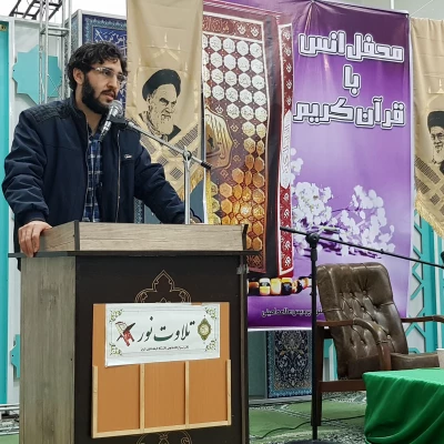 همایش شبی با قرآن بمناسبت هفته فرهنگی وروز دانشجو باحضور مسولین فرهنگی و نهاد رهبری پردیس علامه امینی در محل نمازخانه دانشگاه برگزار گردید. 6