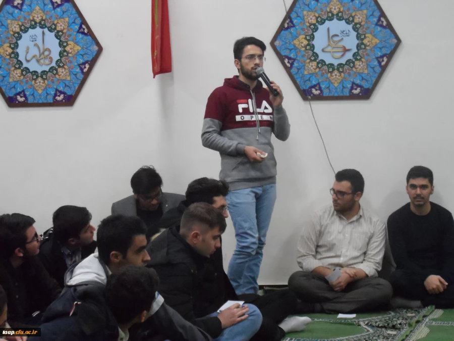 به مناسبت روز دانشجو نشست صمیمی مسئولان پردیس علامه امینی با دانشجویان  در روز شنبه مورخه 16/09/98 از ساعت 21الی 23در مکان نمازخانه پردیس برگزار گردید. 2