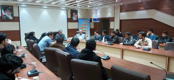 اولین همایش انجمن علمی شیمی دانشجویان پردیس علامه امینی در سال تحصیلی جدید قبل از ظهر روز شنبه برگزار شد. 3