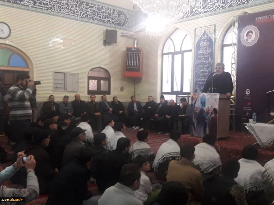 سردار نوعی اقدم در مراسم دانشگاه فرهنگیان پردیس علامه امینی تبریز برادران تاکید کرد: 
 آمریکا در تمام عرصه ها مغلوب حاج قاسم سلیمانی شده بود.
 2