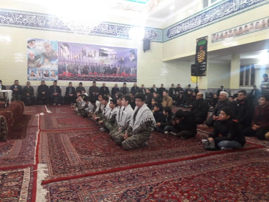 سردار نوعی اقدم در مراسم دانشگاه فرهنگیان پردیس علامه امینی تبریز برادران تاکید کرد: 
 آمریکا در تمام عرصه ها مغلوب حاج قاسم سلیمانی شده بود.
 4