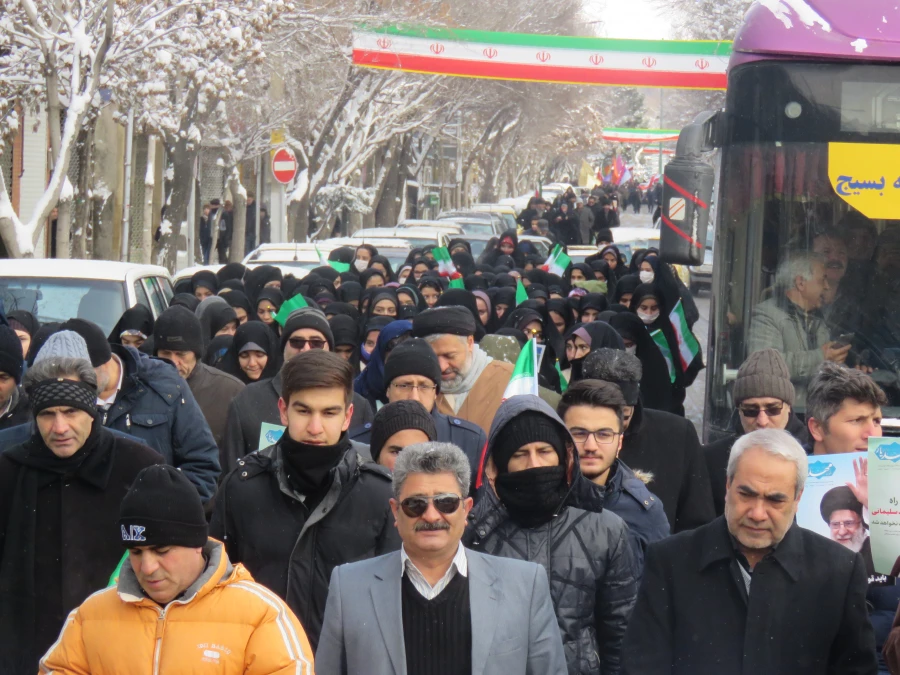 شرکت در راهپیمایی