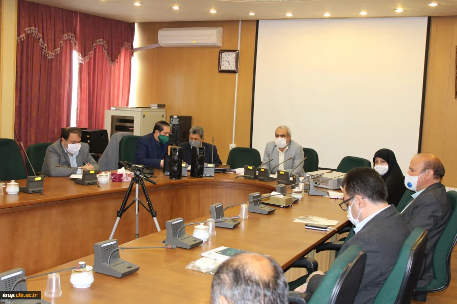 بحث و تبادل نظر در مورد آموزش های مجازی ودر گروه ادبیات فارسی 3