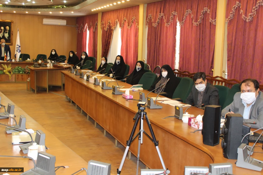 بحث و تبادل نظر در مورد آموزش های مجازی ودر گروه ادبیات فارسی 4