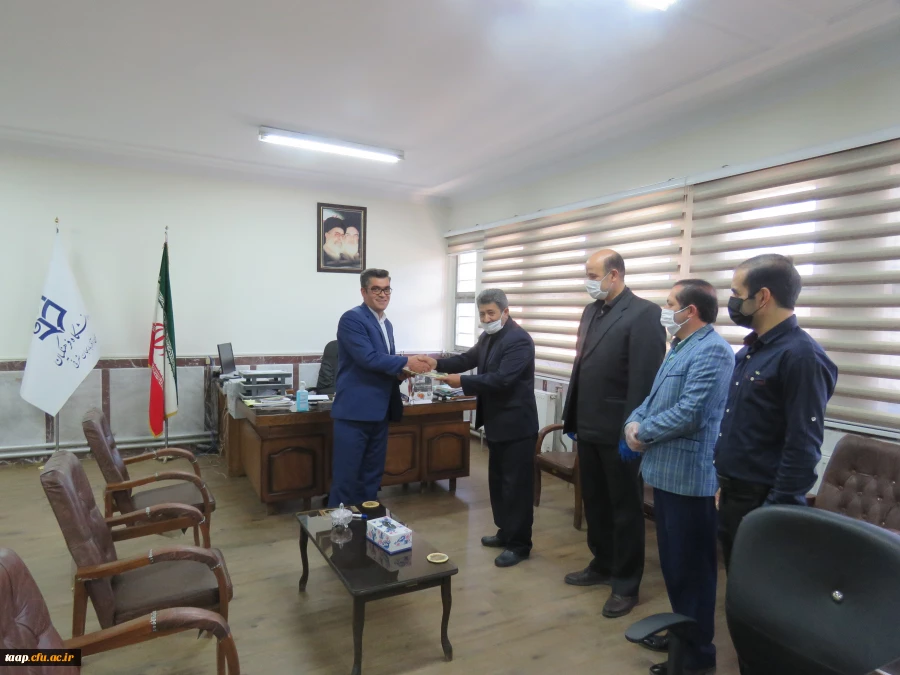 طی حکمی ازسوی دکتر خدیوی رییس دانشگاه، آقای سید پیمان امجدی به سمت مسئول دفتر وپیگیری حوزه ریاست و روابط عمومی پردیس علامه امینی منصوب شد 3