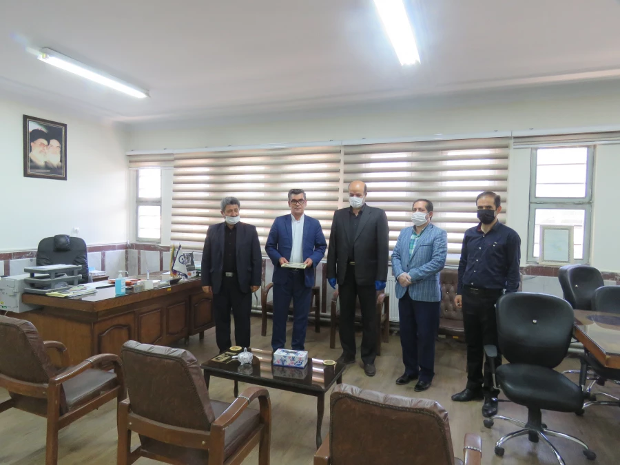 .انتصاب مسئول دفتر وپیگیری حوزه ریاست و روابط عمومی پردیس علامه امینی 3