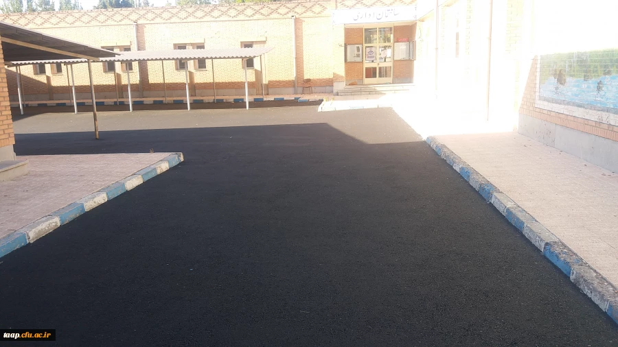 عملیات آسفالت محوطه دانشگاه فرهنگیان پردیس علامه امینی آذربایجانشرقی  با رعایت تمام پروتکل های بهداشتی  4