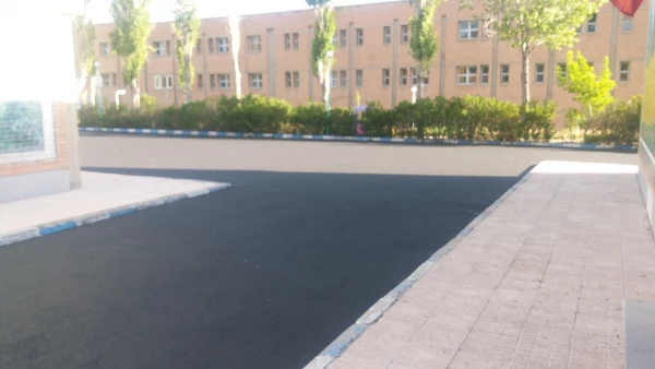 عملیات آسفالت محوطه دانشگاه فرهنگیان پردیس علامه امینی آذربایجانشرقی  با رعایت تمام پروتکل های بهداشتی  7