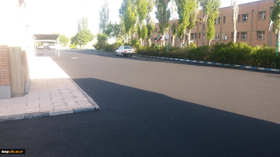 عملیات آسفالت محوطه دانشگاه فرهنگیان پردیس علامه امینی آذربایجانشرقی  با رعایت تمام پروتکل های بهداشتی  8