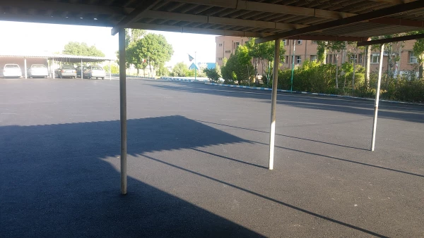 عملیات آسفالت محوطه دانشگاه فرهنگیان پردیس علامه امینی آذربایجانشرقی  با رعایت تمام پروتکل های بهداشتی  9