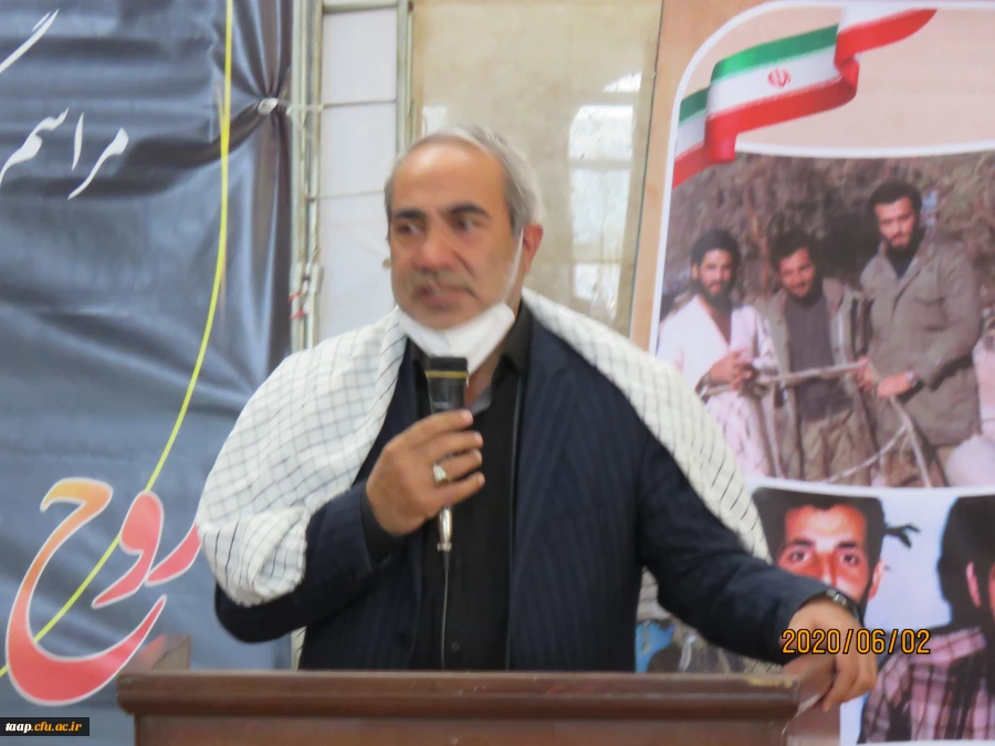 رهبری هوشمندانه وعالمانه حضرت آقا این انقلاب را جهانی کرده وتمام پیشرفت های انقلاب اسلامی مرهون خون شهداست.  30