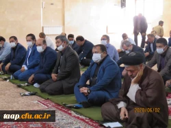 رهبری هوشمندانه وعالمانه حضرت آقا این انقلاب را جهانی کرده وتمام پیشرفت های انقلاب اسلامی مرهون خون شهداست.  6