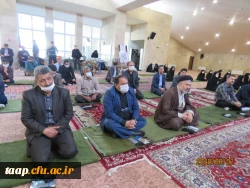 رهبری هوشمندانه وعالمانه حضرت آقا این انقلاب را جهانی کرده وتمام پیشرفت های انقلاب اسلامی مرهون خون شهداست.  8