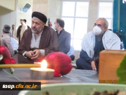 رهبری هوشمندانه وعالمانه حضرت آقا این انقلاب را جهانی کرده وتمام پیشرفت های انقلاب اسلامی مرهون خون شهداست.  18