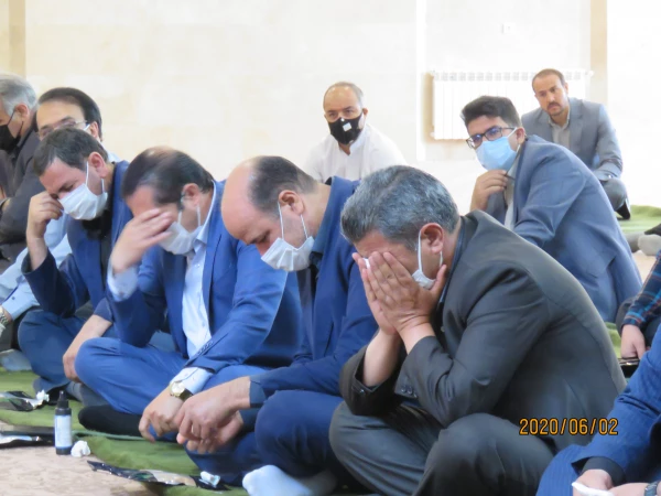 رهبری هوشمندانه وعالمانه حضرت آقا این انقلاب را جهانی کرده وتمام پیشرفت های انقلاب اسلامی مرهون خون شهداست.  20