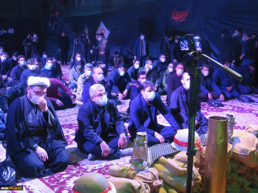 شبی با شهید گمنام در پردیس علامه امینی تبریز برگزار شد. 5