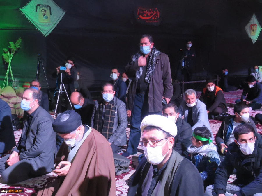 شبی با شهید گمنام در پردیس علامه امینی تبریز برگزار شد. 10