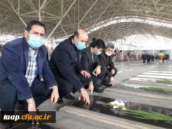 غبار روبی و عطر افشانی مزار شهدا و شهید گمنام 3