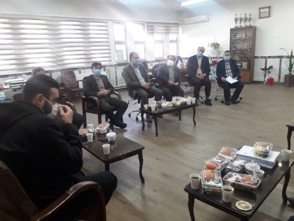 نشست صمیمی اعضای هیئت فاطمیون پردیس با مسئولین دانشگاه 3