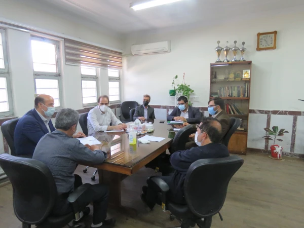 جلسه کمیته عمرانی حوزه معاونت توسعه منابع و امور دانشجویی پردیس تشکیل گردید. 4