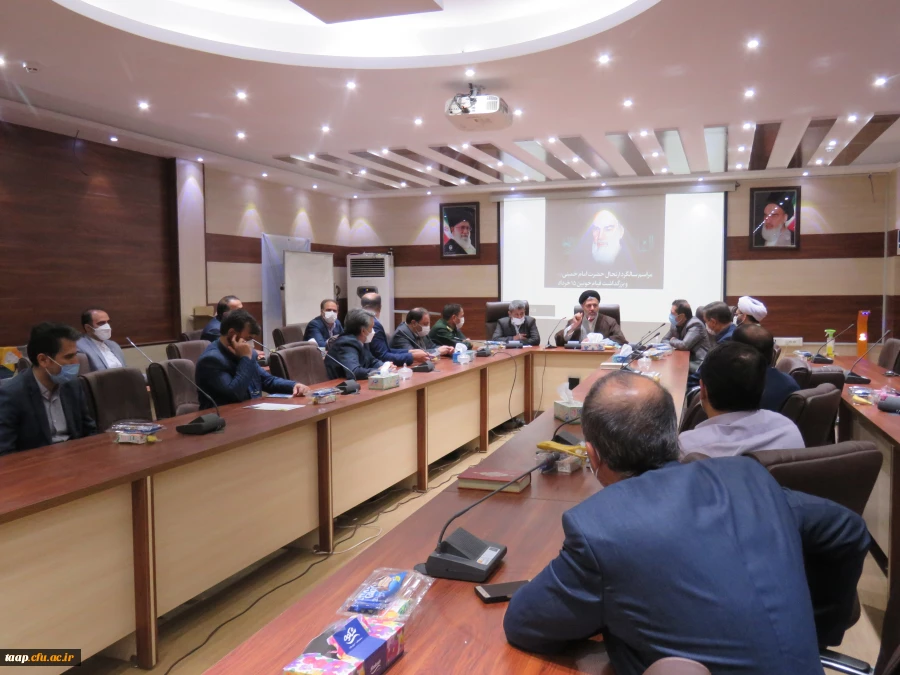 مراسم گرامیداشت سالگرد ارتحال امام خمینی (ره) برگزار شد. 2