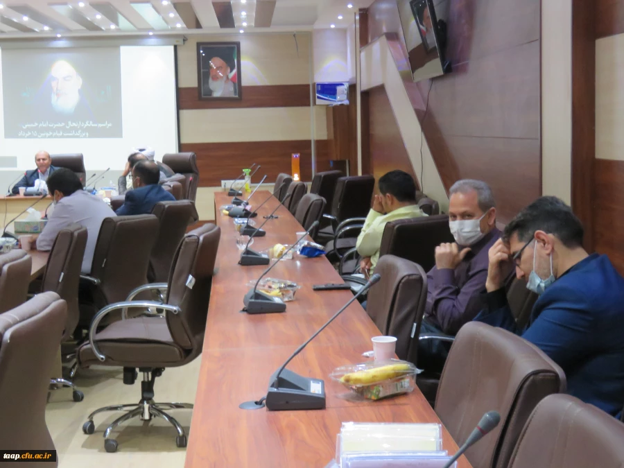 مراسم گرامیداشت سالگرد ارتحال امام خمینی (ره) برگزار شد. 2