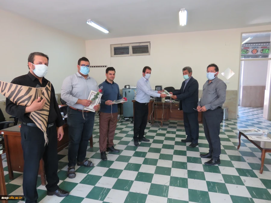 تقدیر و تجلیل از کارمندان پردیس علامه امینی تبریز باحضور سرپرست محترم و معاونت آموزشی در هفته دولت 2