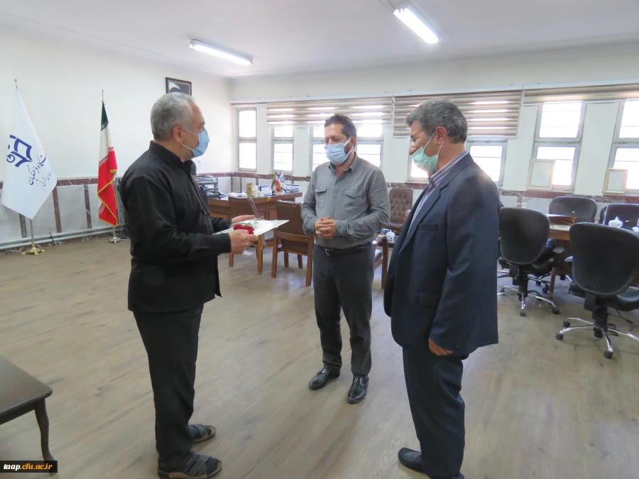 تقدیر و تجلیل از کارمندان پردیس علامه امینی تبریز باحضور سرپرست محترم و معاونت آموزشی در هفته دولت 6