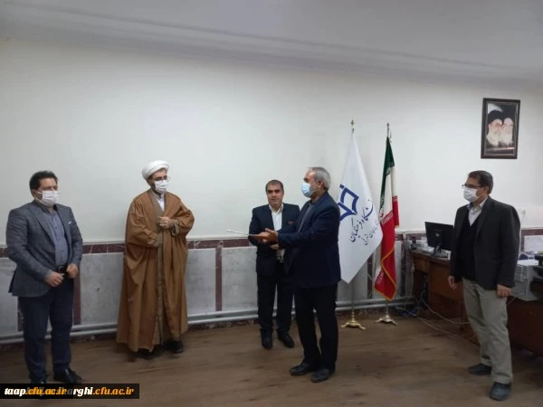 دکتر خداویردی عباس زاده به عنوان سرپرست پردیس علامه امینی تبریزمنصوب شد 2