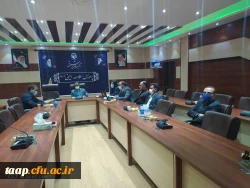    به همت واحد پژوهش و به مناسبت هفته کتاب و کتابخوانی نشست نقد و بررسی کتاب «خاستگاه فرهنگ و تمدن در اسلام و علل عقب ماندگی مسلمان» تالیف دکتر پیر علیلو برگزار گردید. 2