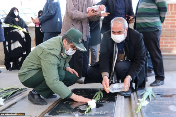 تجدید میثاق خانواده بزرگ دانشگاه فرهنگیان آذربایجانشرقی با آرمانهای شهداوامام شهیدان 6
