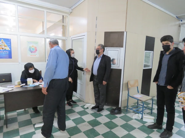 به همت امور دانشجویی پردیس ایستگاه تن سنجی برگزار گردید. 6