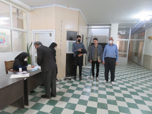 به همت امور دانشجویی پردیس ایستگاه تن سنجی برگزار گردید. 7