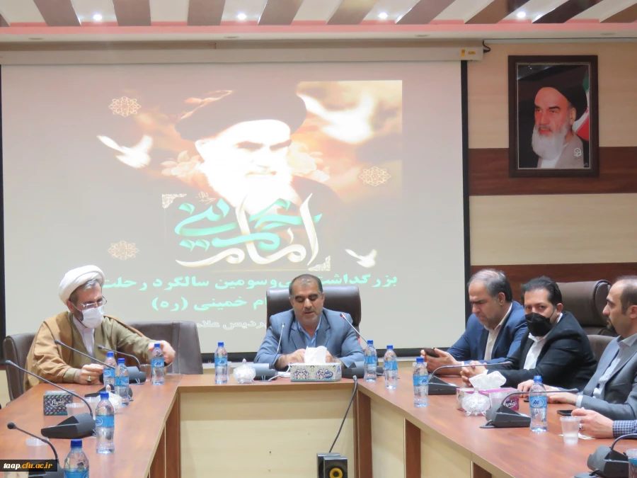 مراسمی به مناسبت سالروز رحلت جانسوز رهبرکبیر انقلاب اسلامی حضرت امام خمینی(ره) و قیام 15 خرداد در سالن شمس پردیس علامه امینی برگزار گردید. 2