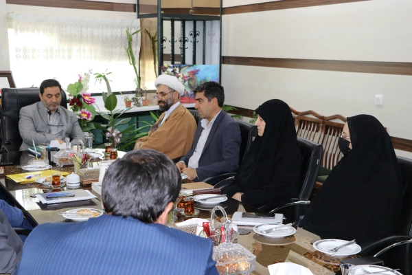 دیدار هیات رییسه دانشگاه فرهنگیان استان آذربایجان شرقی با مدیرکل آموزش وپرورش استان 4