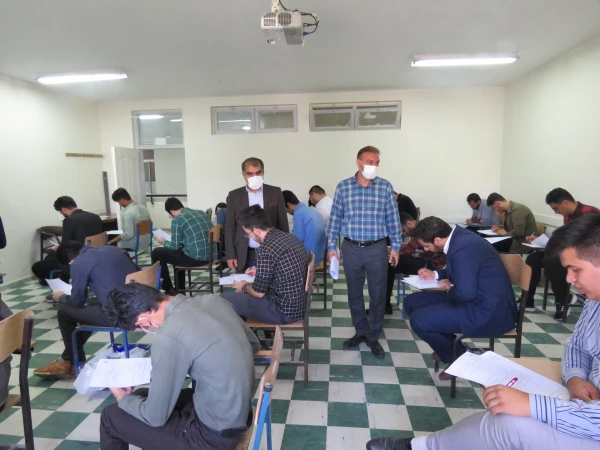 بازدید مدیریریت استانی دانشگاه فرهنگیان به همراه سرپرست و معاونان پردیس علامه امینی تبریز  در اولین روز برگزاری امتحانات -خرداد 1401 18