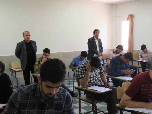 بازدید مدیریریت استانی دانشگاه فرهنگیان به همراه سرپرست و معاونان پردیس علامه امینی تبریز  در اولین روز برگزاری امتحانات -خرداد 1401 19