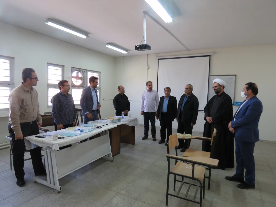 بازدید مدیریت امور پردیس های دانشگاه فرهنگیان استان آذربایجان شرقی دکتر خدیوی،نماینده محترم ولی فقیه حاج آقا نقیان،سرپرست محترم پردیس علامه امینی دکتر عباس زاده و معاونان محترم پردیس و حراست محترم دانشگاه فرهنگیان استان آقای سعدی در اولین روز برگزاری مصاح